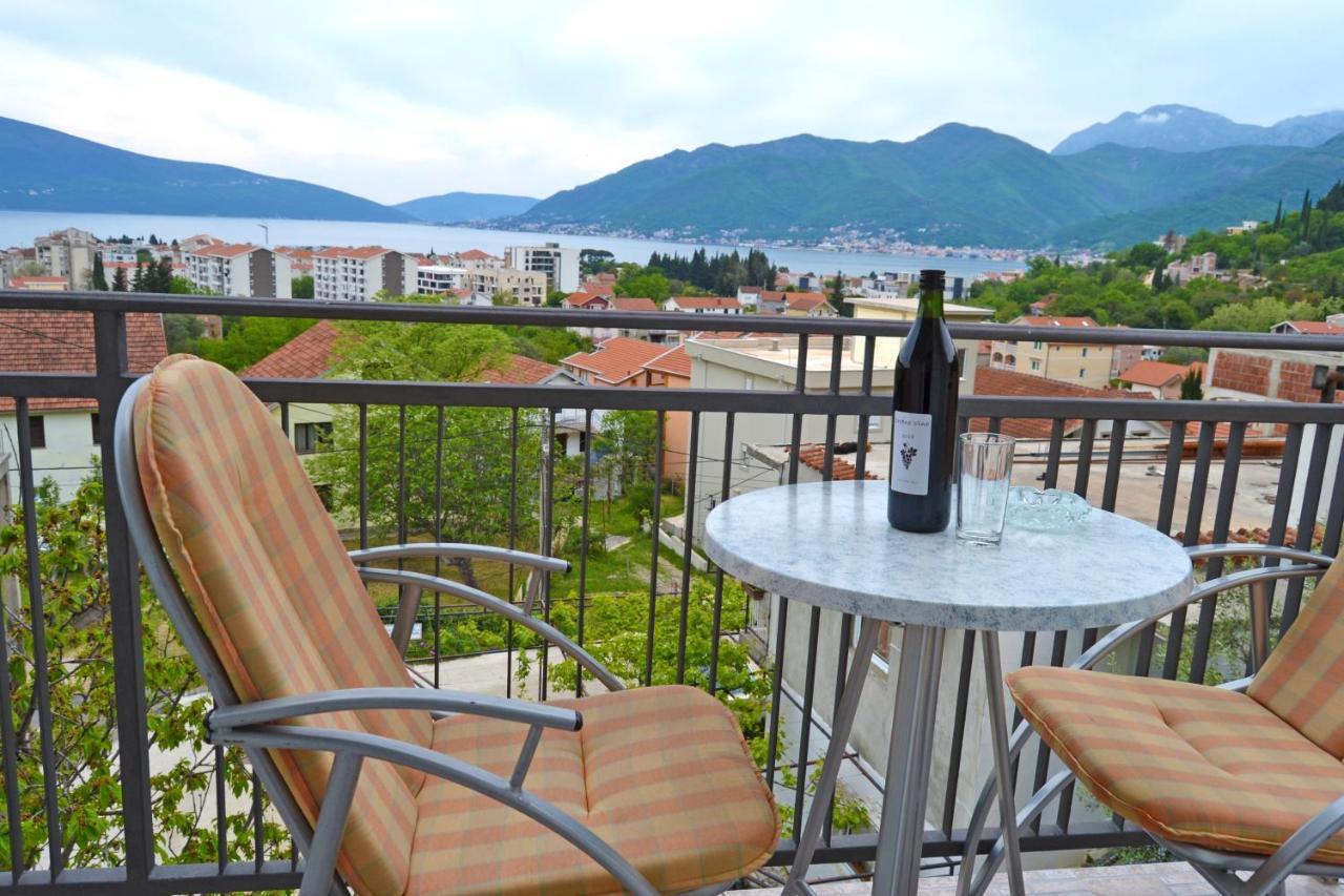 Tivat Apartments Exterior photo