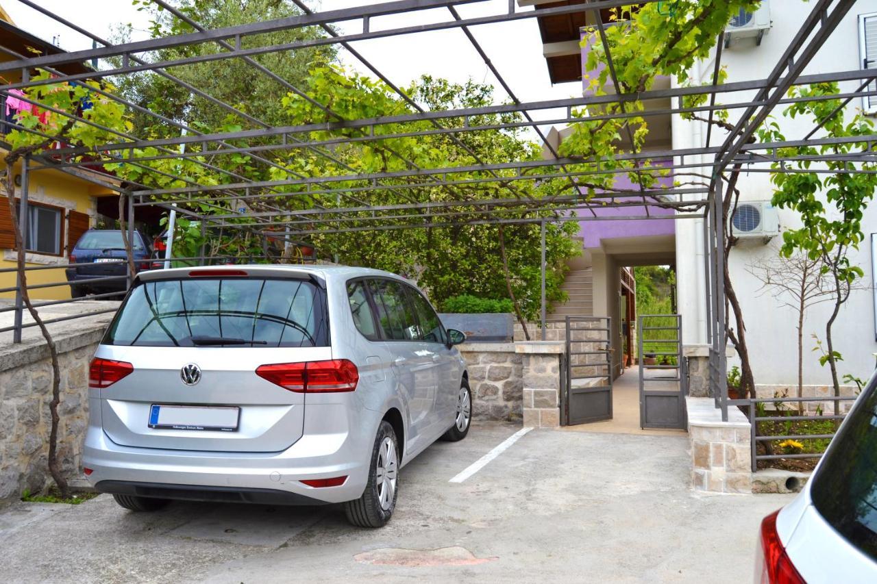 Tivat Apartments Exterior photo